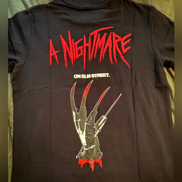 Nightmare on Elm St Short Sleeve Graphic Tee - Picture 2 of 5